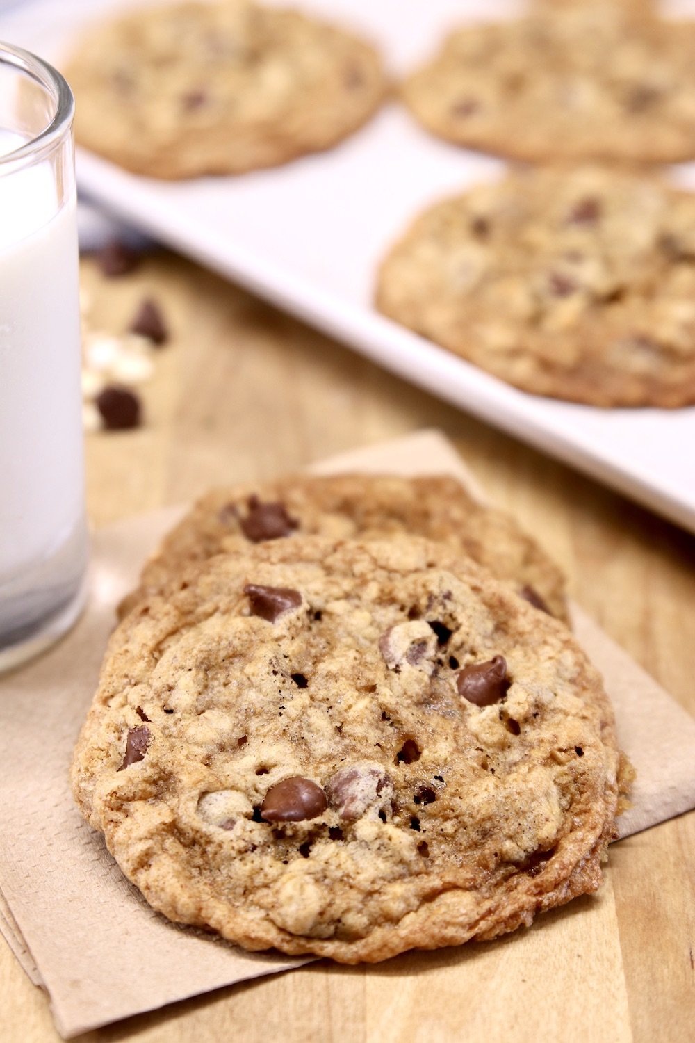 Oatmeal Chocolate Chip Cookies