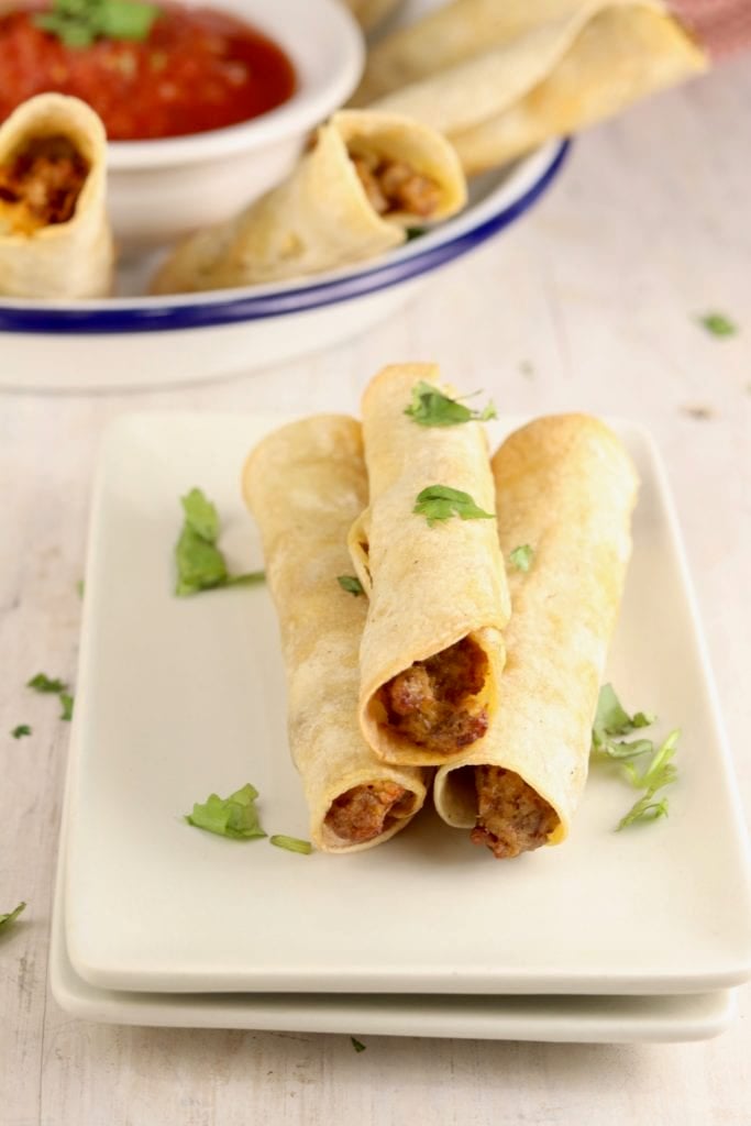 Plate of 3 mini taquitos