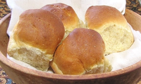 Rich & Tender Dinner Rolls