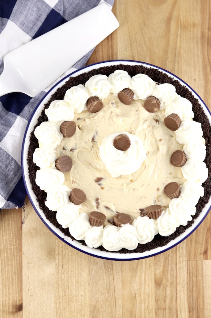 Peanut Butter Pie overhead view, with black napkin and white pie server