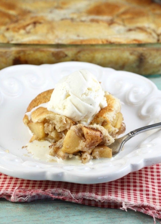 Easy Apple Cobbler Recipe just like grandma made! From MissintheKitchen.com Apple Cobbler with vanilla ice cream