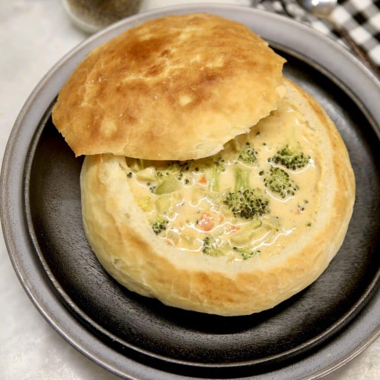 Bread bowl of broccoli cheese soup.