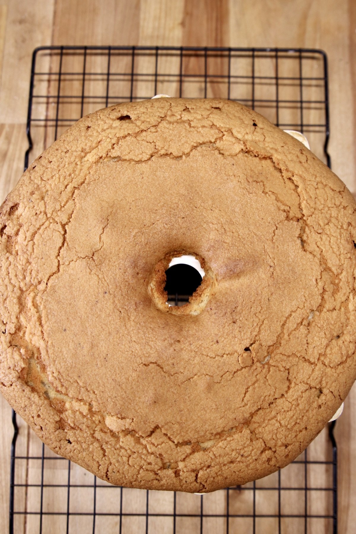 baked bundt cake on a wire rack