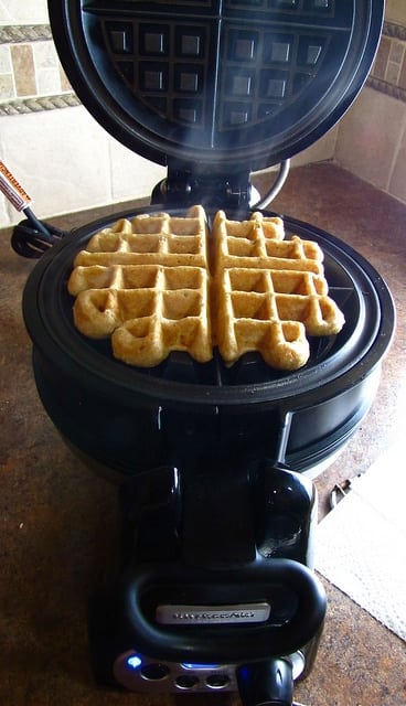Waffle Wednesday: Whole Grain Waffles