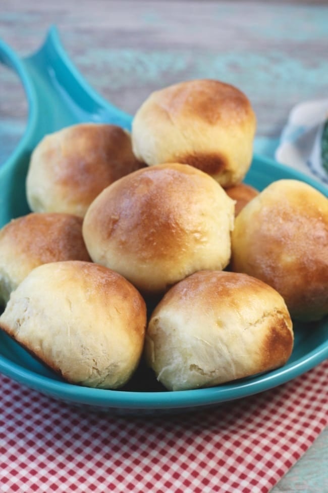 Angel Rolls ~ easy dinner roll recipe