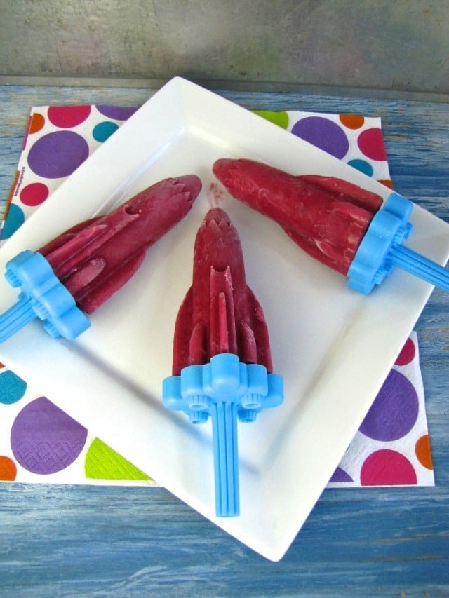 Berry Yogurt Pops