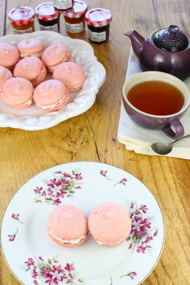 Macarons with Champagne Buttercream from Miss in the Kitchen