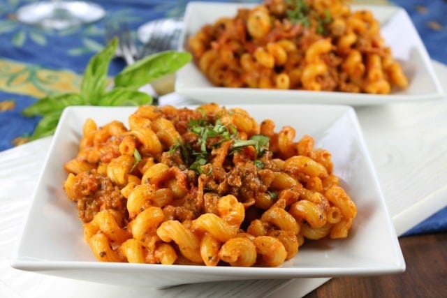 Bertolli Pizza Pasta Skillet Recipe | missinthekitchen