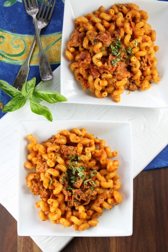 Pizza Pasta Skillet Recipe is a quick and easy recipe from missinthekitchen