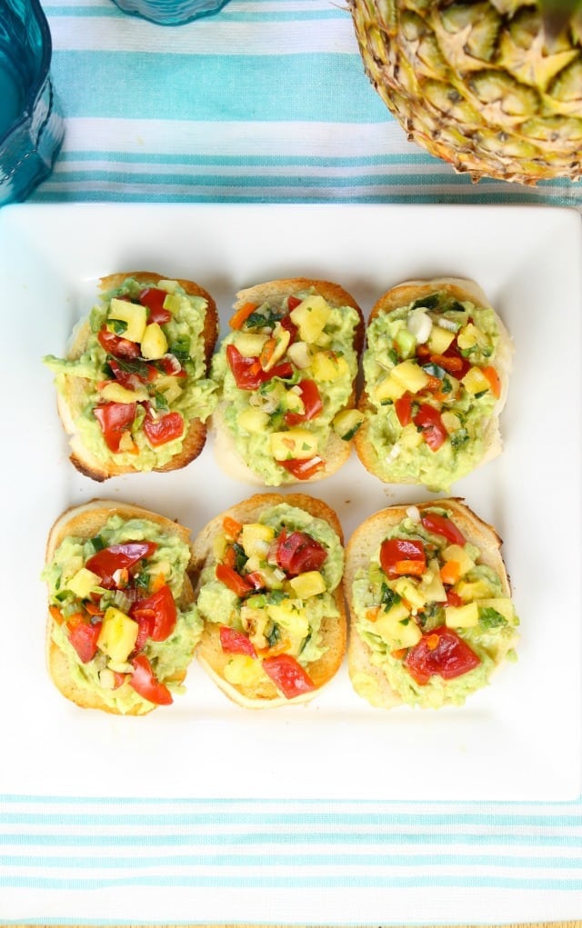 Pineapple Pico de Gallo Avocado Toasts Recipe from missinthekitchen.com