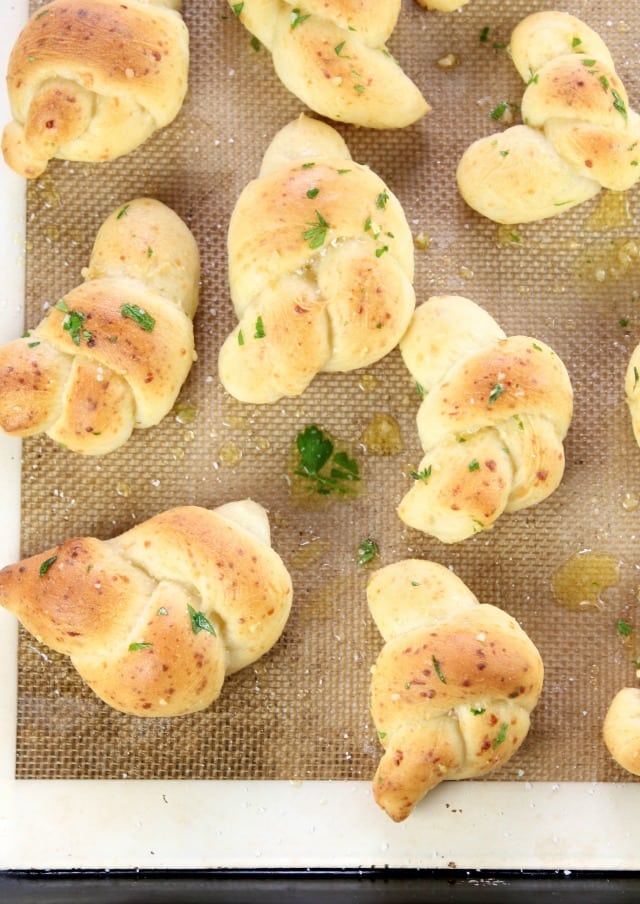 White Cheddar Garlic Knots