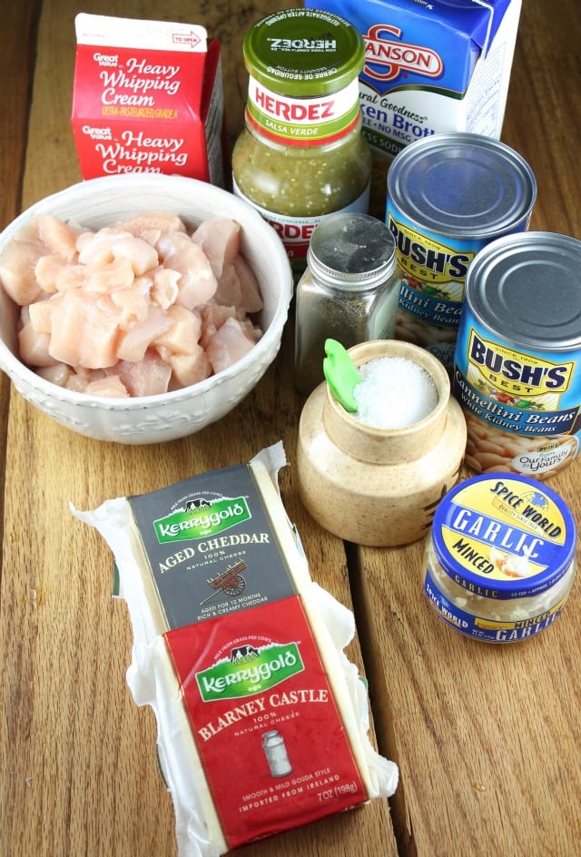Cheesy Chicken Chili Ingredients from missinthekitchen.com
