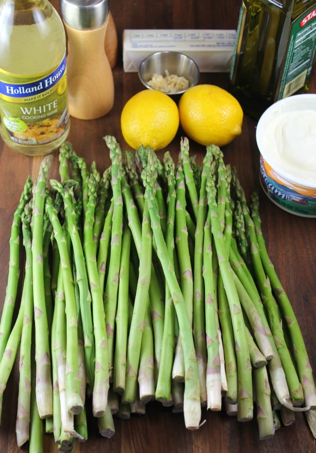 Ingredients for Garlic Roasted Asparagus with Lemon Sauce from MissintheKitchen.com