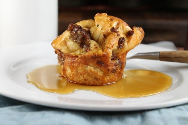 Monkey Bread Muffins ~ Recipe from Missinthekitchen