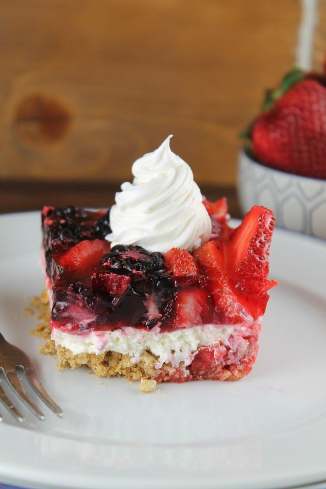Triple Berry Pretzel Dessert Recipe for #ProgressiveEats from MissintheKitchen