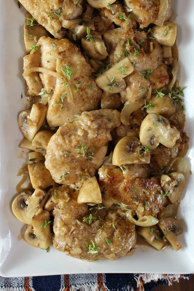 Easy Dinner Recipe: Creamy Balsamic Chicken Skillet Recipe ~ MissintheKitchen.com