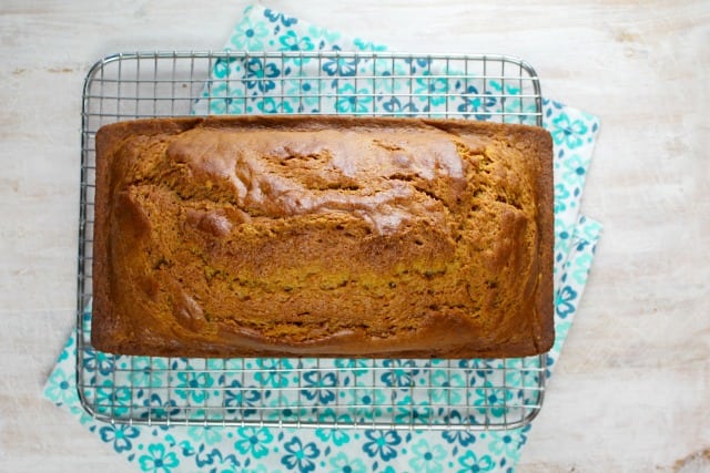 Easy Pumpkin Bread Recipe found at missinthekitchen.com
