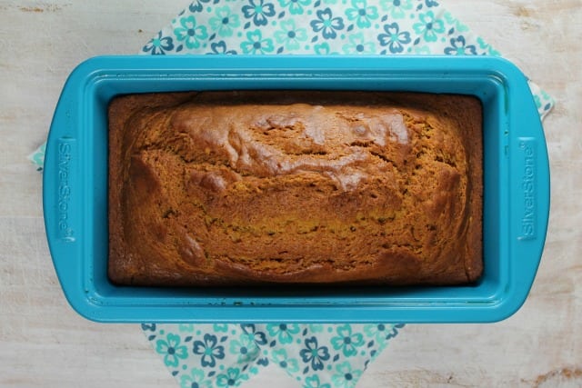 Easy Pumpkin Bread Recipe from MissintheKitchen.com