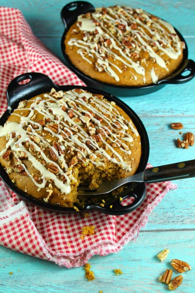 Pumpkin Spice Coffee Cake Recipe perfect with a steaming hot cup of coffee! From MissintheKitchen.com