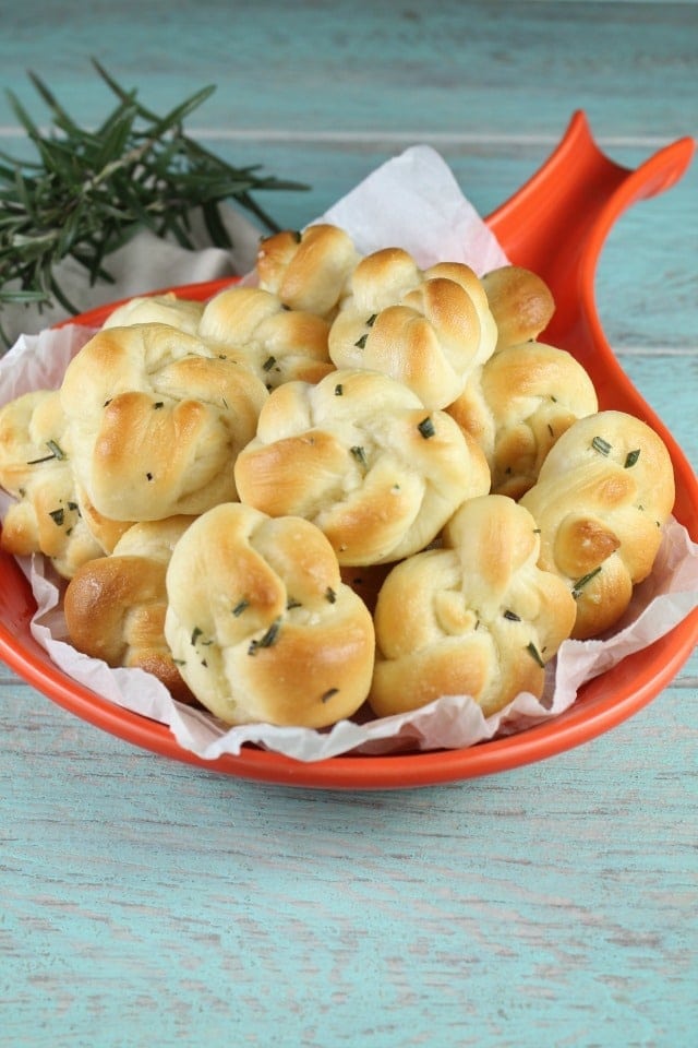 Quick Rosemary Garlic Knots are a delicious appetizer or the best addition to any dinner. Made with Red Star Yeast. Recipe from MissintheKitchen.com #ad