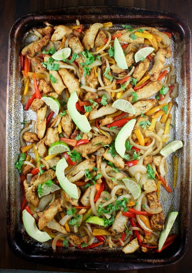 Sheet Pan Chicken Fajitas Recipe from MissintheKitchen.com #GrilledandReady