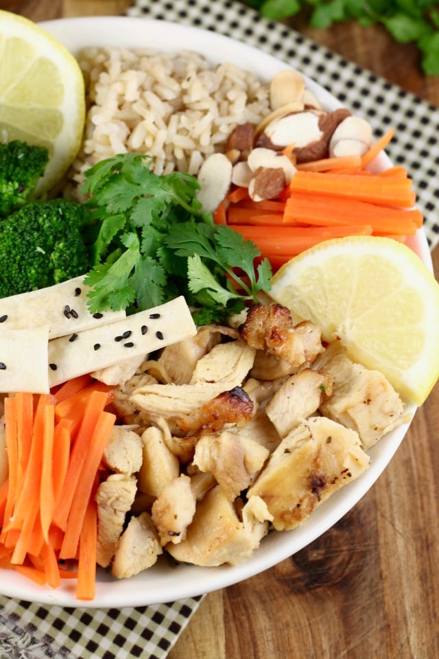 Great family dinner: Quick Lemon Chicken Broccoli Bowls Recipe from Miss in the Kitchen with Tyson & Wish-Bone #ad