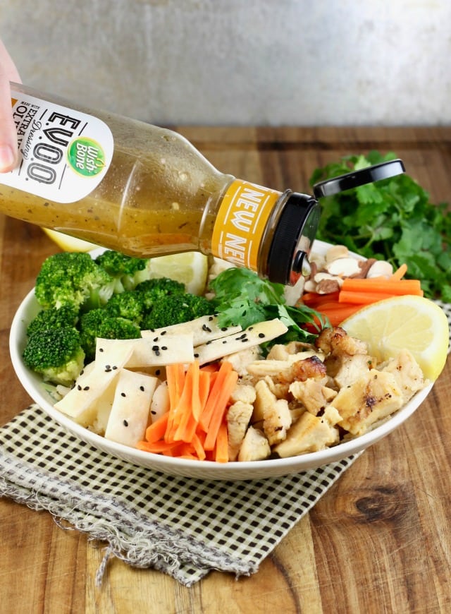 You will love this Quick Lemon Chicken Broccoli Bowls Recipe from Miss in the Kitchen with Tyson & Wish-Bone #ad