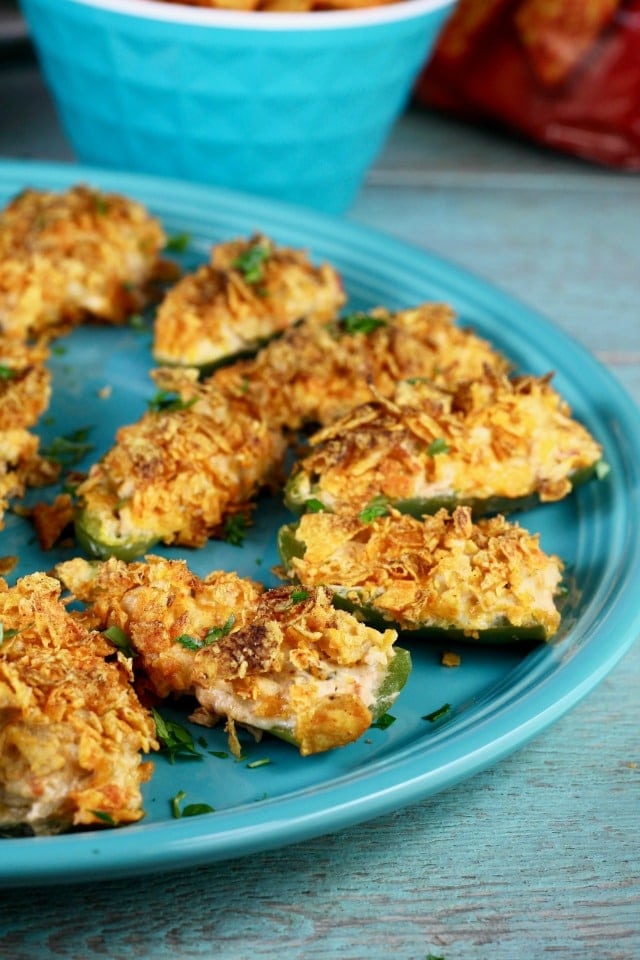 Doritos Chicken Jalapeno Poppers ~ Easy summer appetizer ~ MissintheKitchen.com #ad #SayYesToSummer