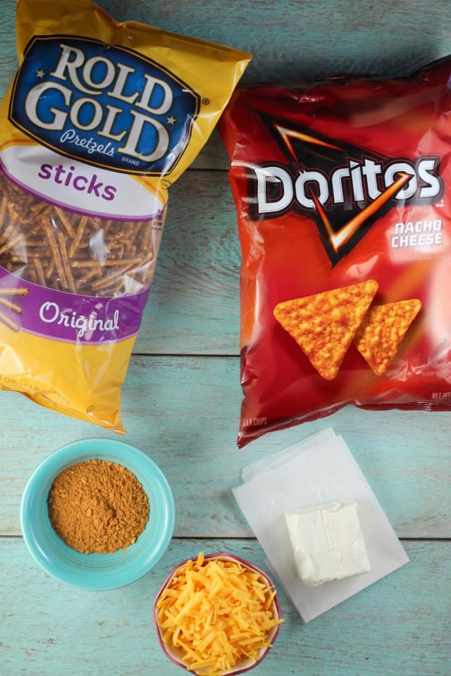 Mini Doritos Cheese Balls Appetizer ~ MissintheKitchen.com #ad #SayYesToSummer