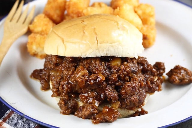 Dr. Pepper Barbecue Sloppy Joes Recipe ~ quick and easy meal to feed a crowd ~ MissintheKitchen.com #ad @DrPepper