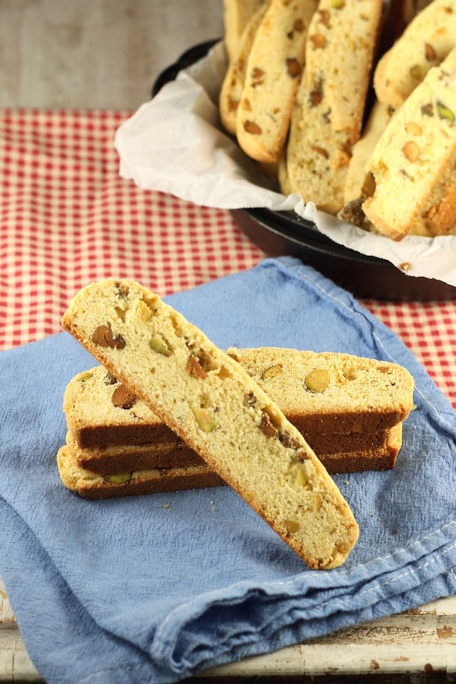 Lemon Pistachio Biscotti Recipe from MissintheKitchen.com #cookies #holiday