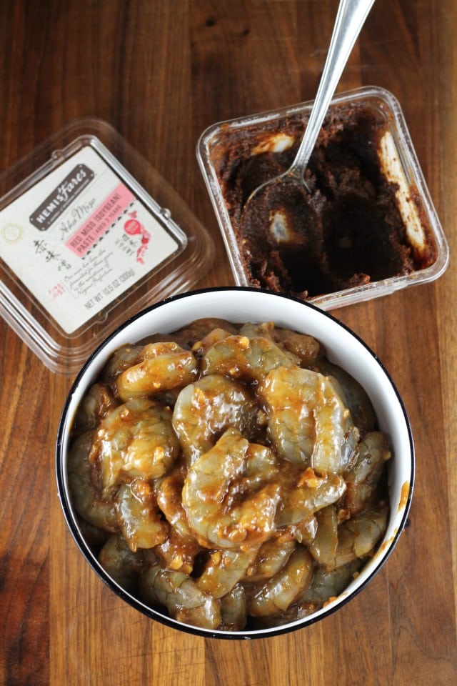 Marinating Shrimp for Miso Honey Garlic Shrimp Recipe ~ MissintheKitchen.com #shrimp #miso