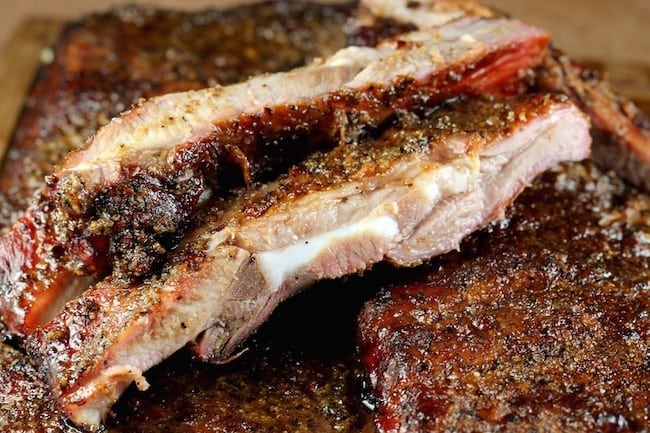 Smoked Spare Ribs with brown sugar and garlic