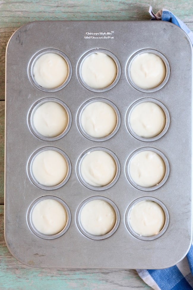 Filling for Mini Cherry Cheesecakes in mini cheesecake pan