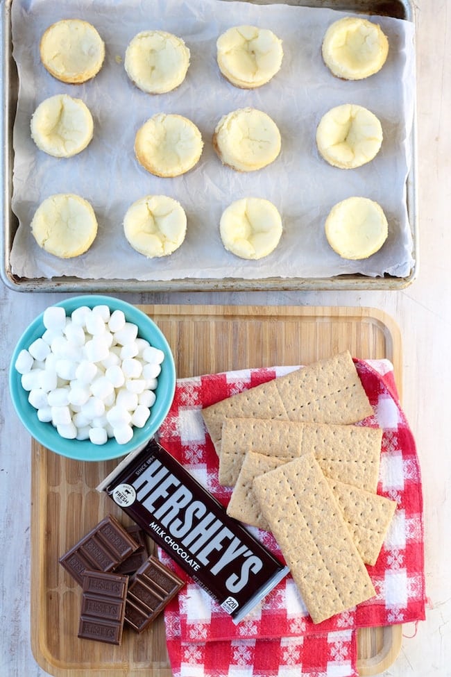 Ingredients for S'mores Cheesecakes 