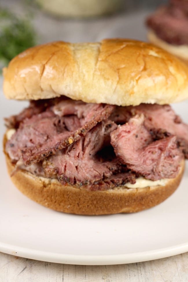 Roast Beef Sandwich with Vidalia Onion Spread