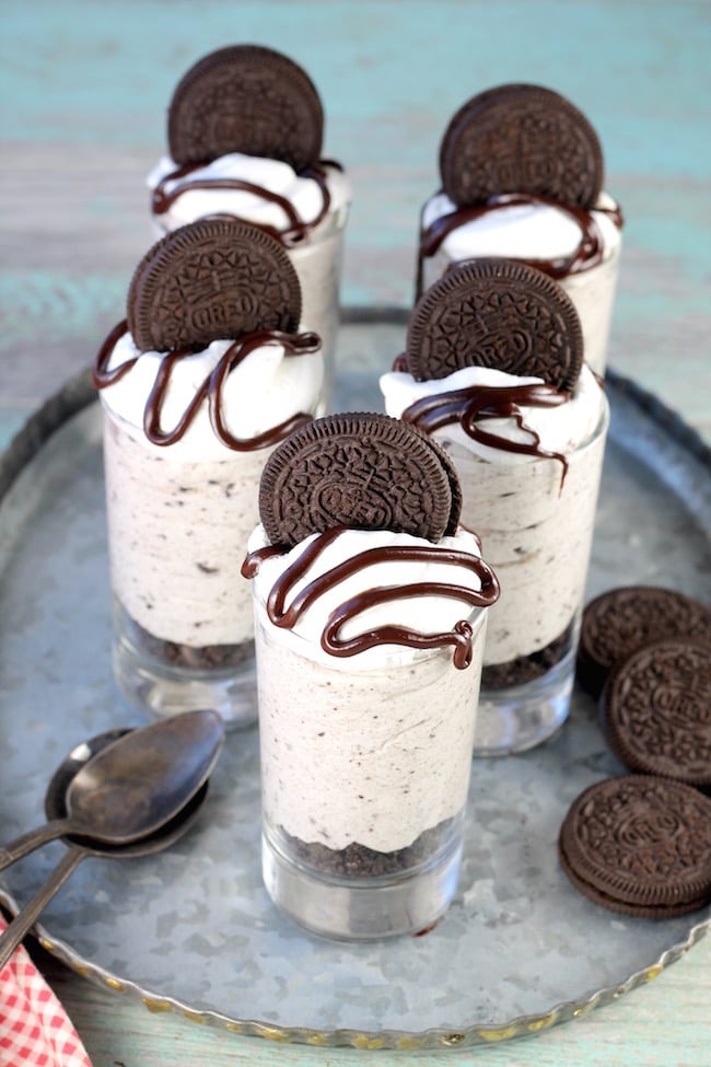 Easy No Bake Oreo Cheesecake 