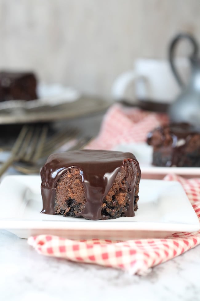 Mini Chocolate Mudslide Cheesecakes Dessert