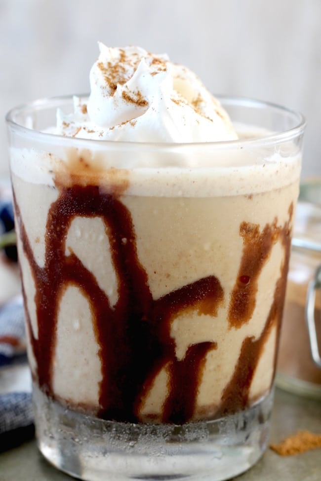 Pumpkin Spice White Russian Cocktail for fall