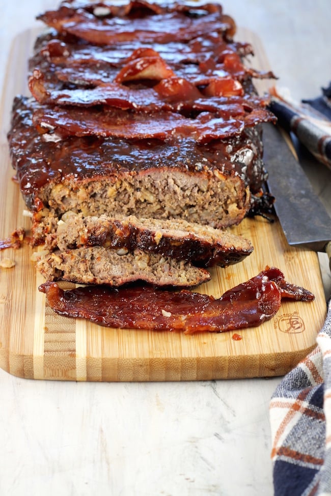 Smoked Meatloaf with barbecue sauce and bacon