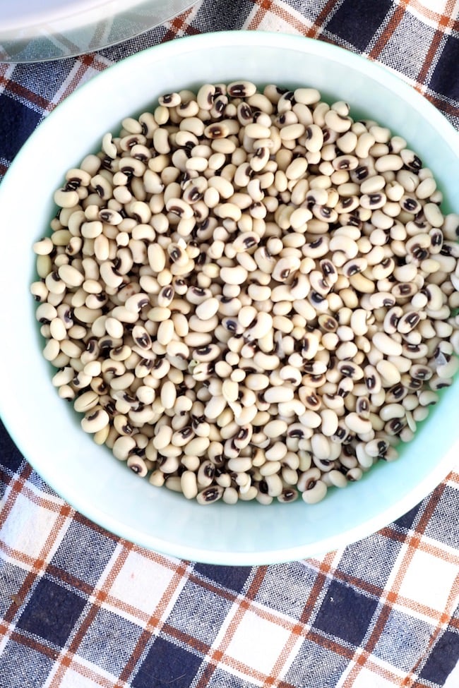 How to Soak Black Eyed Peas
