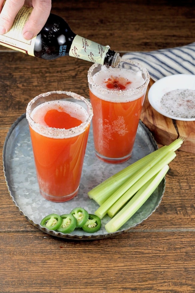 Making a spicy red beer with Worcestershire Sauce