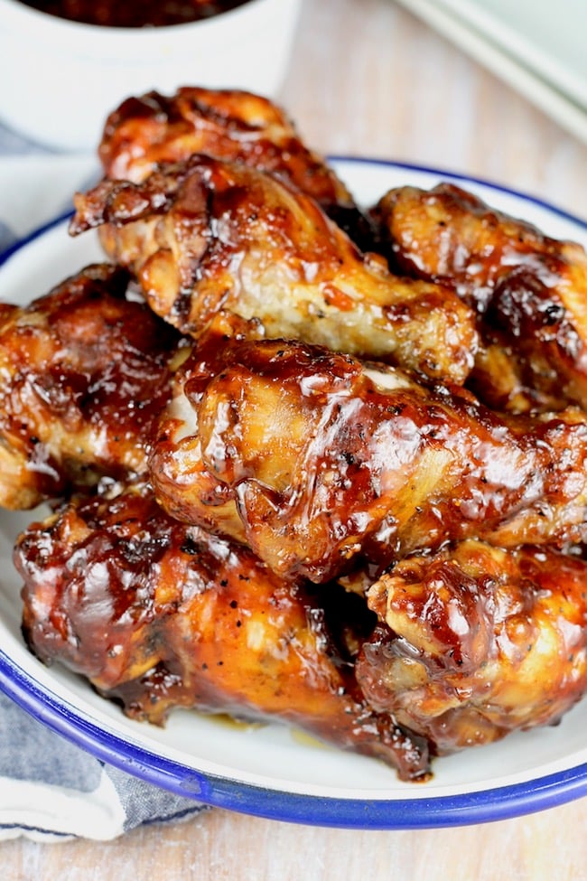 Barbecue Chicken Wings on the grill