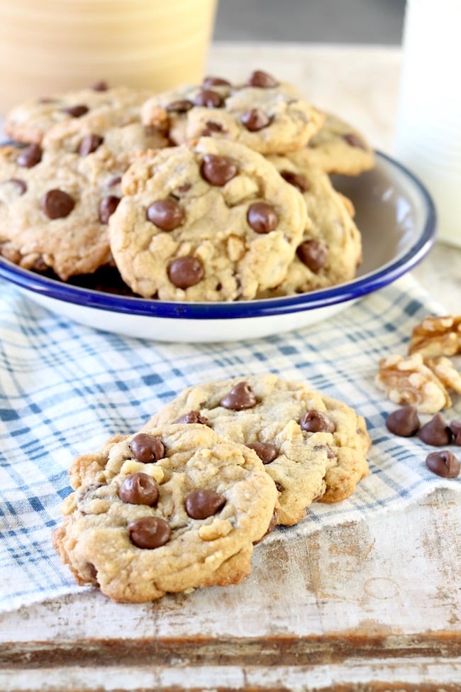 Easy Chocolate Chip Walnut Cookies with milk chocolate chips and crunchy walnuts
