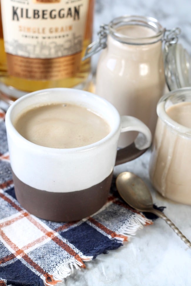 Homemade Bailey's Irish Cream with just 5 ingredients