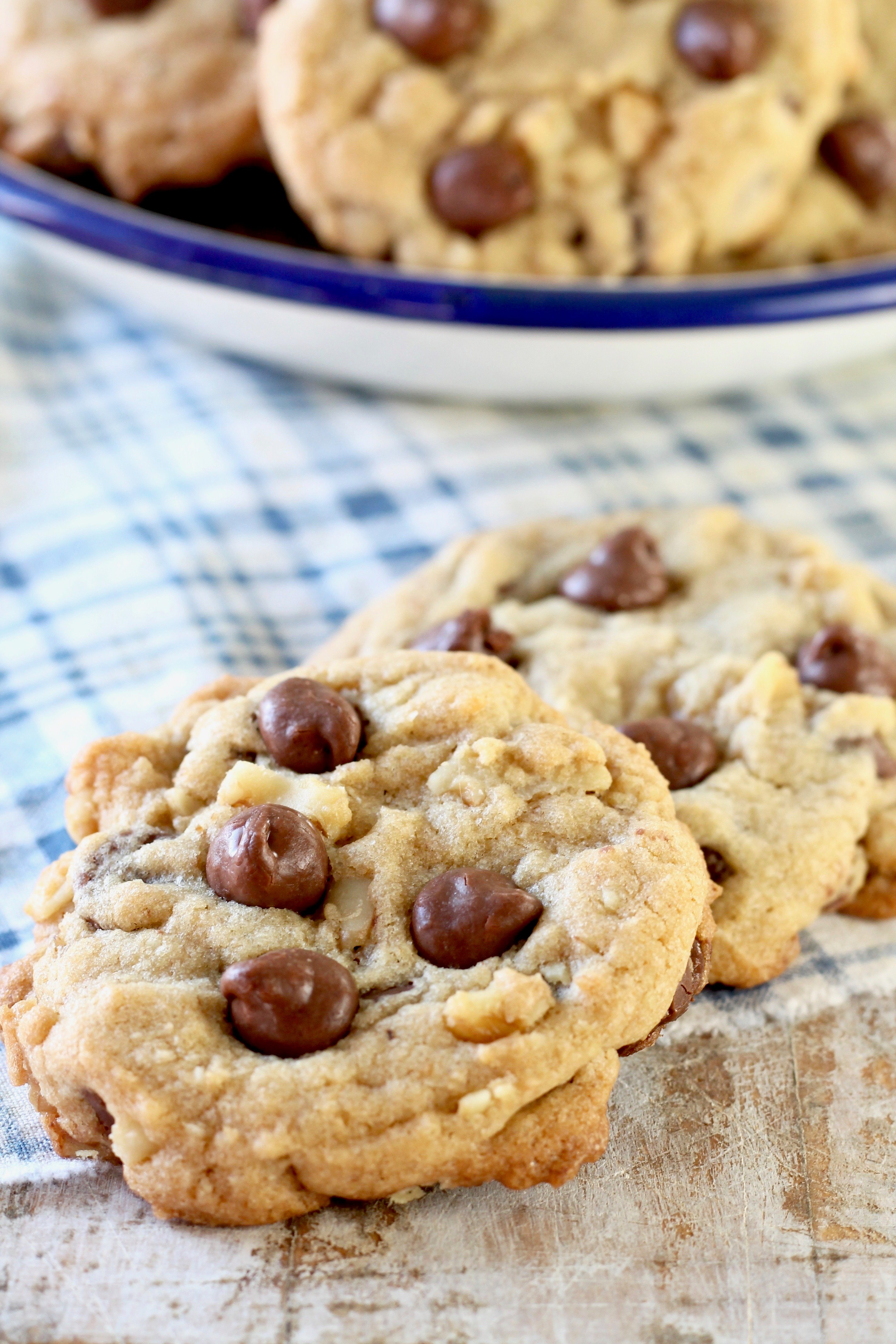 Easy Chocolate Chip Walnut Cookies recipe
