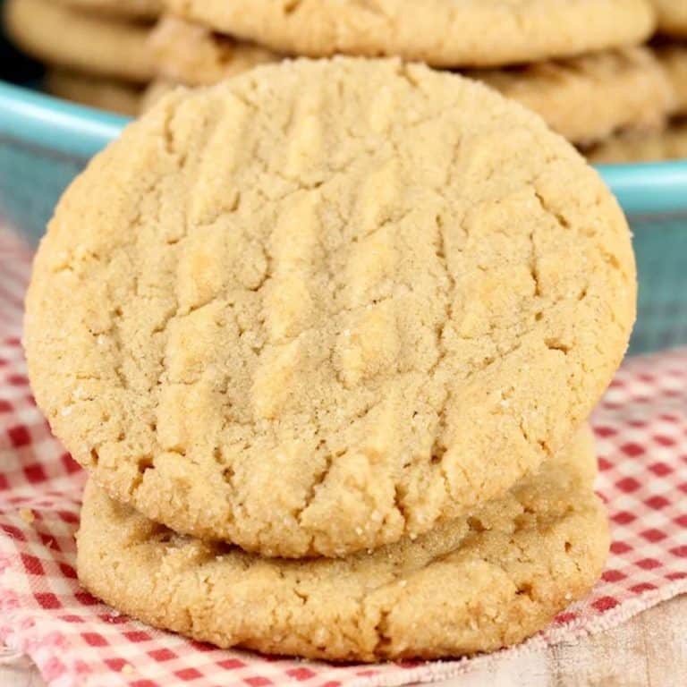 2 peanut butter cookies, stacked at an angle.