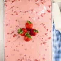 Easy Strawberry Cake with strawberry cream cheese frosting and fresh strawberries
