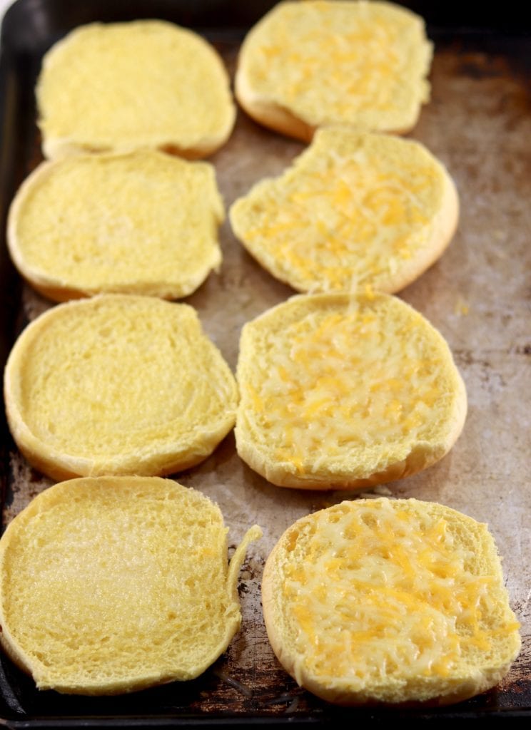 toasted cheesy buns