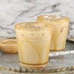 Mudslide cocktails with salted caramel
